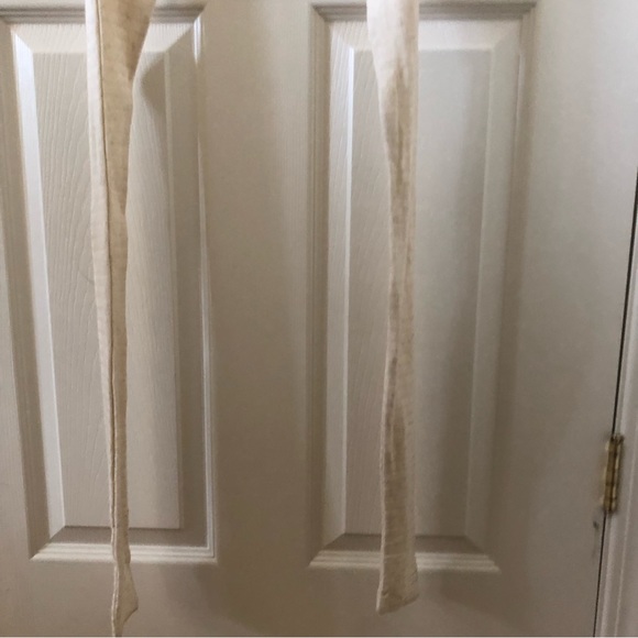 Reformation Wrap Around T-shirt Top - Picture 5 of 9